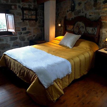 Casa Rural El Cotu En Onís المظهر الخارجي الصورة