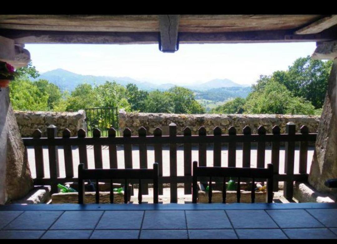Casa Rural El Cotu En Onís المظهر الخارجي الصورة