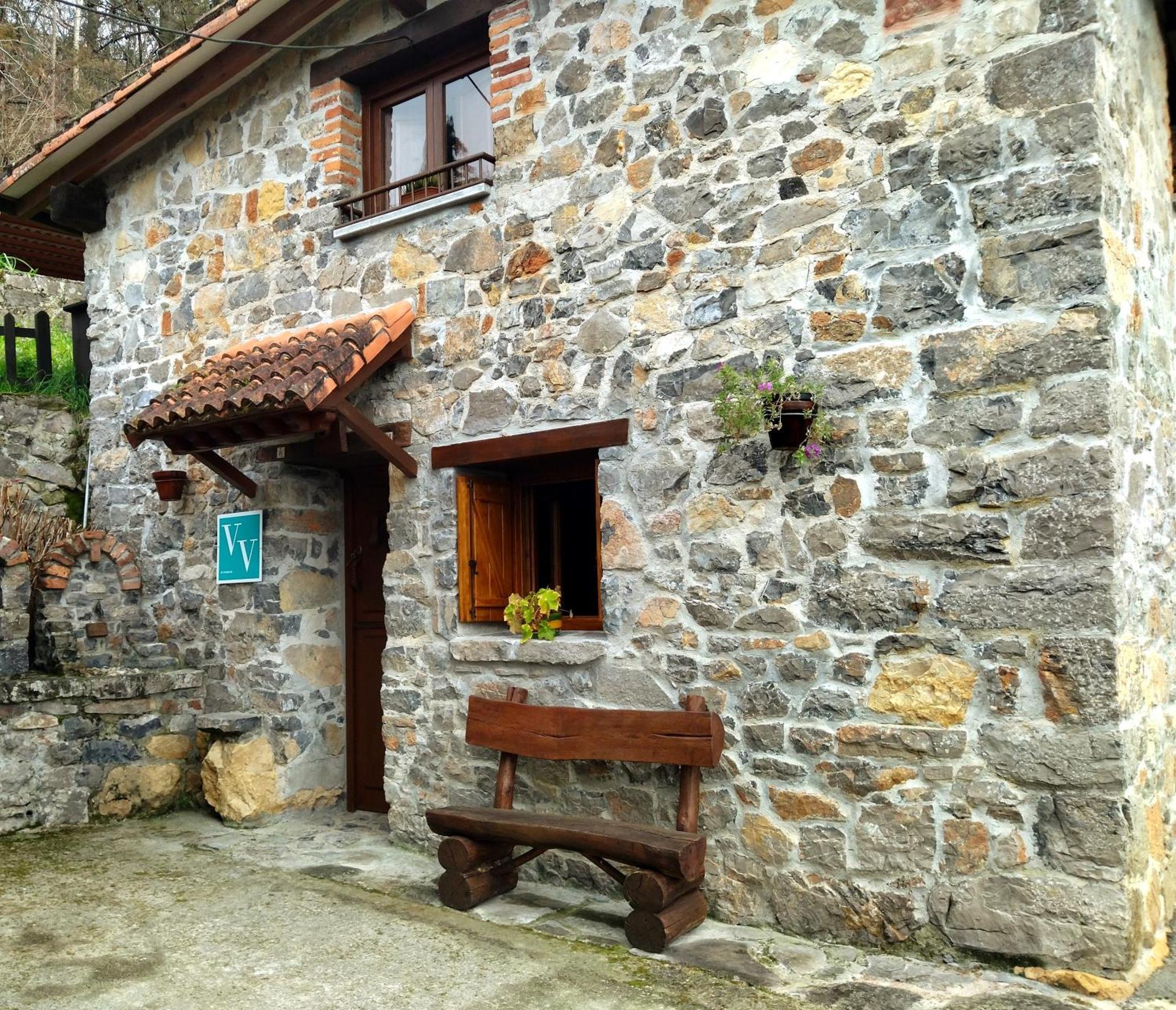 Casa Rural El Cotu En Onís المظهر الخارجي الصورة