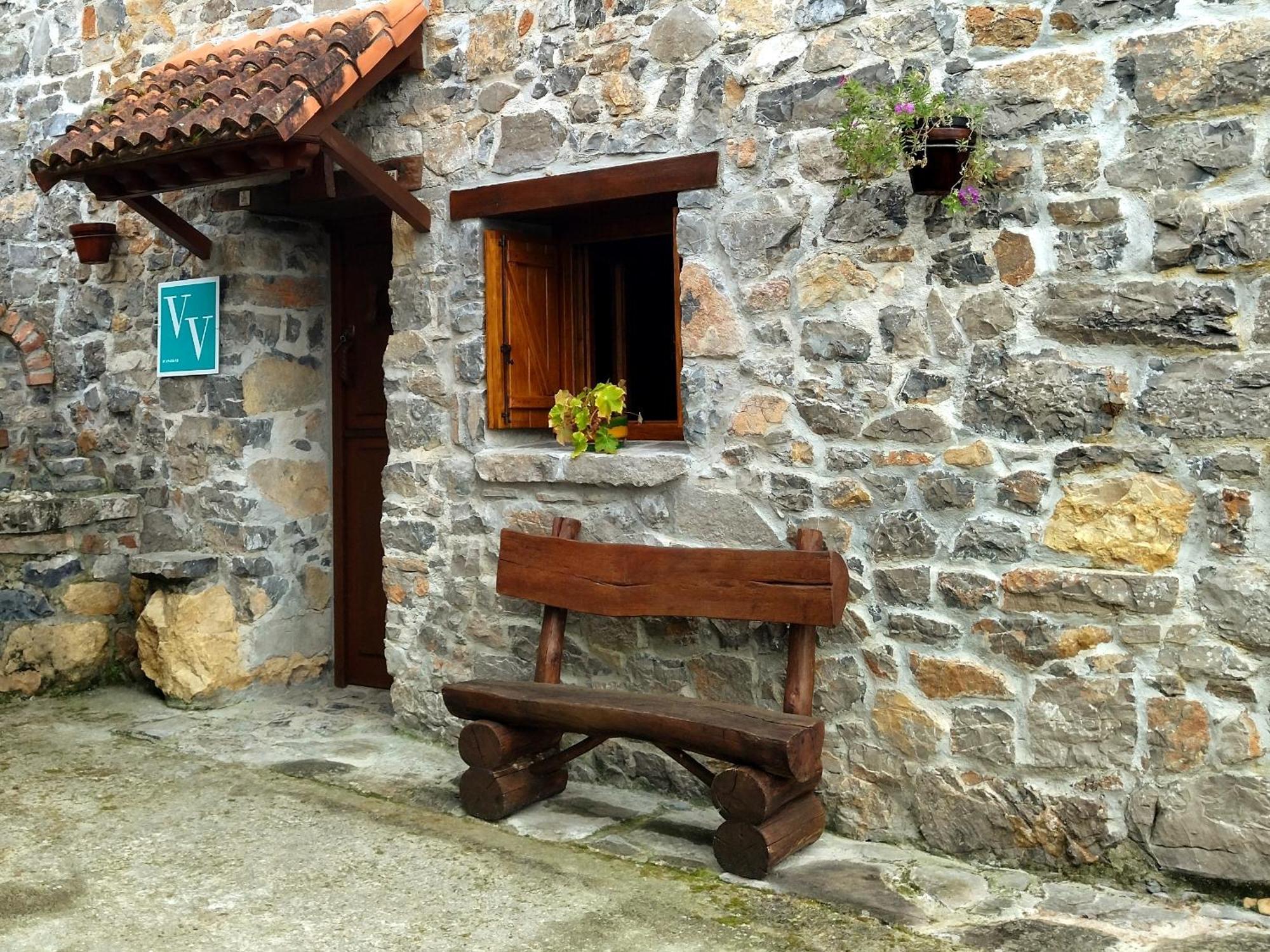 Casa Rural El Cotu En Onís المظهر الخارجي الصورة